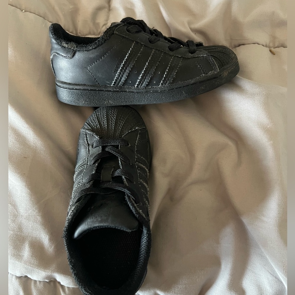 Black shell top Adidas shoes, toddler size 9